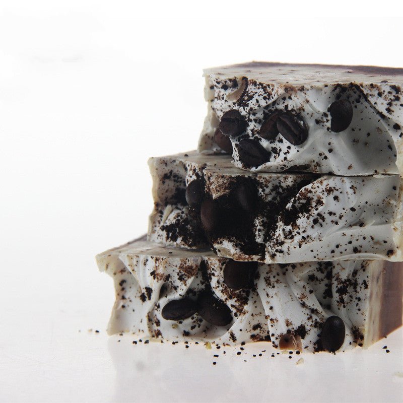 Savon artisanal à l’huile essentielle de café